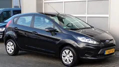 Zwart Gebruikt 2010 Ford Fiesta Ghia Hatchback | € 5.450 (Eerlijke prijs)