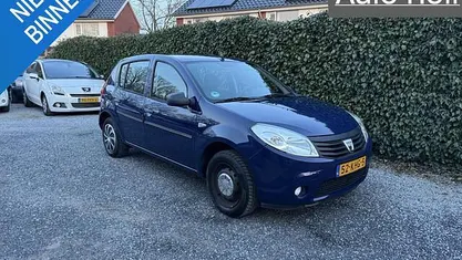 Occasion 2009 Dacia Sandero Hatchback | € 1.245 (Eerlijke prijs)