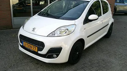 Occasion Peugeot 107 Active 68 PK (50 kW) 2014 Hatchback