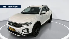 Wit Gebruikt 2023 VW T-Roc Life SUV | € 28.880 (Goede deal)