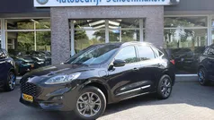 Zwart Gebruikt 2023 Ford Kuga ST-Line X SUV | € 30.890 (Eerlijke prijs)