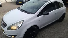 Wit Gebruikt 2009 Opel Corsa Sport Hatchback | € 2.250 (Eerlijke prijs)