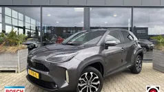 Grijs Gebruikt 2023 Toyota Yaris Cross Connect Style SUV | € 26.300 (Goede deal)