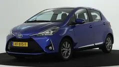 Blauw Gebruikt 2017 Toyota Yaris Hybrid Executive Hatchback | € 15.445 (Super prijs)