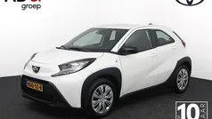 Gebruikt 2025 Toyota Aygo X Play SUV | € 20.950 (Eerlijke prijs)