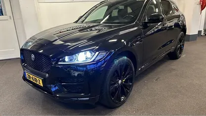 Zwart Gebruikt 2017 Jaguar F-Pace R-Sport SUV | € 27.950 (Goede deal)