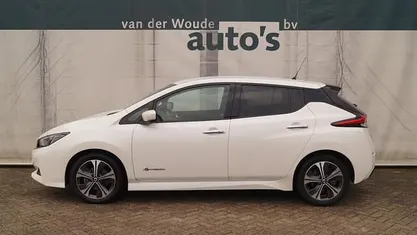Occasion 2020 Nissan Leaf N-Connecta Hatchback | € 11.400 (Eerlijke prijs)