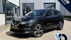 Zwart Gebruikt 2020 Nissan Qashqai N-Connecta SUV | € 18.950 (Eerlijke prijs)