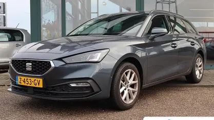 Grijs Gebruikt 2024 Seat Leon Business Stationwagen | € 24.895 (Goede deal)