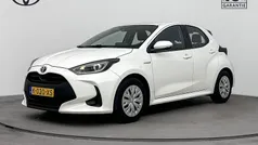 Gebruikt 2021 Toyota Yaris Hybrid Active Hatchback | € 20.995 (Eerlijke prijs)