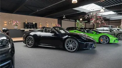 Zwart Occasion 2020 Porsche Taycan 4S Performance Package Sedan | € 54.950 (Eerlijke prijs)