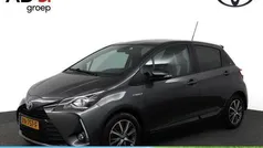Grijs Gebruikt 2019 Toyota Yaris Hatchback | € 15.950 (Eerlijke prijs)