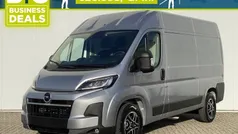 Grijs metallic Nieuw 2024 Opel Movano Van | € 36.399 (Eerlijke prijs)