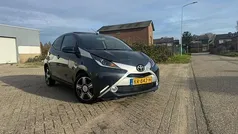 Gebruikt 2016 Toyota Aygo X-clusiv Hatchback | € 6.995 (Eerlijke prijs)