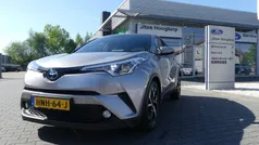 , metallic lak Gebruikt 2018 Toyota C-HR SUV | € 22.395 (Eerlijke prijs)