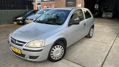 Grijs Gebruikt 2005 Opel Corsa Hatchback | € 1.250 (Eerlijke prijs)