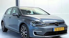 Grijs, metallic lak Gebruikt 2018 VW e-Golf Hatchback | € 10.895 (Eerlijke prijs)