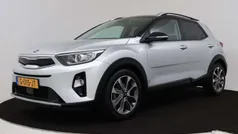 Grijs metallic Gebruikt 2019 Kia Stonic SUV | € 16.695 (Eerlijke prijs)