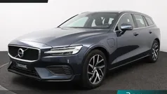 Gebruikt 2020 Volvo V60 Momentum Stationwagen | € 26.695 (Super prijs)