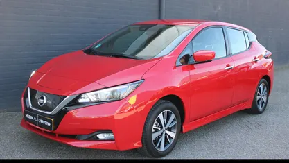 Rood Gebruikt 2021 Nissan Leaf Acenta Hatchback | € 13.350 (Goede deal)