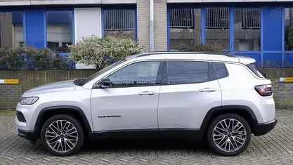 Occasion 2021 Jeep Compass Limited SUV | € 15.950 (Eerlijke prijs)