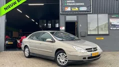 Beige Gebruikt 2003 Citroën C5 Exclusive Hatchback | € 999 (Goede deal)