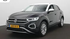 Gebruikt 2024 VW T-Roc Business SUV | € 32.900 (Eerlijke prijs)