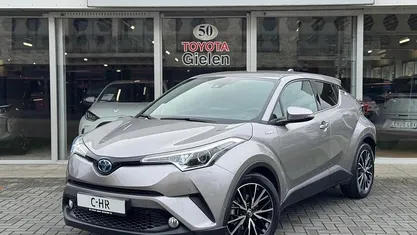 Gebruikt 2017 Toyota C-HR Executive SUV | € 19.400 (Eerlijke prijs)