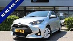 Grijs Gebruikt 2022 Toyota Yaris Active Hatchback | € 21.950 (Eerlijke prijs)