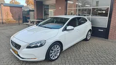 Gebruikt 2012 Volvo V40 Kinetic Hatchback | € 9.850 (Eerlijke prijs)