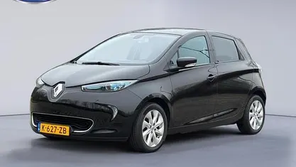 Zwart Occasion 2016 Renault Zoe Zen Hatchback | € 4.990 (Goede deal)