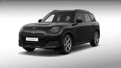 Midnight black ii Nieuw 2025 Mini Countryman Essential SUV | € 40.700 (Super prijs)