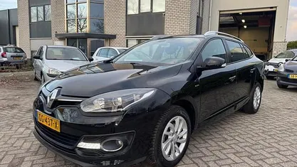 Occasion 2015 Renault Mégane GrandTour LIMITED Stationwagen | € 4.350 (Goede deal)