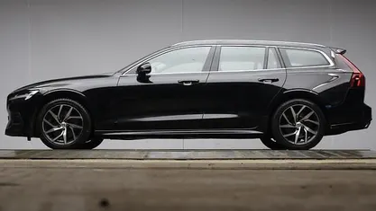 Occasion 2019 Volvo V60 Momentum Stationwagen | € 20.945 (Eerlijke prijs)