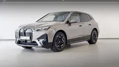 Grijs Gebruikt 2024 BMW iX Executive SUV | € 84.895 (Eerlijke prijs)