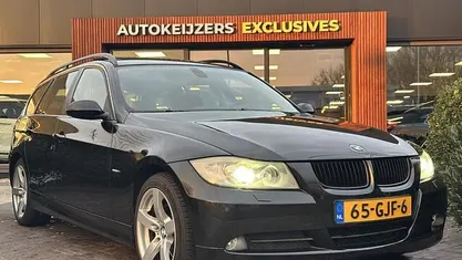 Zwart Occasion 2008 BMW 325 Executive Stationwagen | € 8.450 (Eerlijke prijs)
