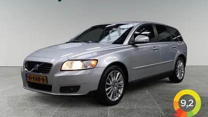 Grijs Gebruikt 2010 Volvo V50 Stationwagen | € 4.777 (Goede deal)