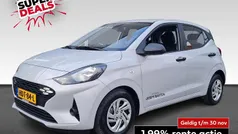 Licht grijs metallic Gebruikt 2025 Hyundai i10 Comfort Hatchback | € 18.430 (Eerlijke prijs)