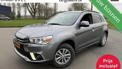 Grijs (metallic) Gebruikt 2020 Mitsubishi ASX Intense SUV | € 18.500 (Eerlijke prijs)