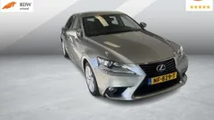 Grijs Gebruikt 2013 Lexus IS300h Luxury Line Sedan | € 14.950 (Eerlijke prijs)