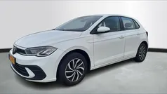 Wit Gebruikt 2023 VW Polo Business Hatchback | € 20.250 (Eerlijke prijs)