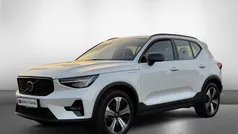 Wit Gebruikt 2022 Volvo XC40 Plus SUV | € 37.950 (Eerlijke prijs)