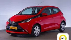 Gebruikt 2016 Toyota Aygo X-play Hatchback | € 8.345 (Eerlijke prijs)