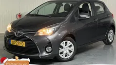 Gebruikt 2015 Toyota Yaris Hatchback | € 10.950 (Eerlijke prijs)