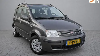 Occasion Fiat Panda 69 PK (50 kW) 2011 Grijs Hatchback