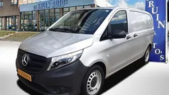 Grijs Gebruikt 2022 Mercedes Vito MPV | € 24.560 (Eerlijke prijs)
