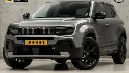 Grijs Occasion 2023 Jeep Avenger Altitude SUV | € 20.945 (Goede deal)