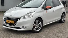 Wit Gebruikt 2014 Peugeot 208 Roland Garros Hatchback | € 6.850 (Eerlijke prijs)