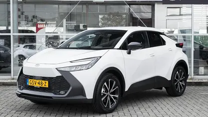 Occasion Toyota C-HR 140 PK (102 kW) 2024 Wit SUV