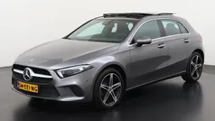Mountain gray metallic finish (787u) Gebruikt 2022 Mercedes A250 Progressive Hatchback | € 28.695 (Goede deal)